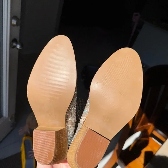 Corkys Silver Tan Ankle Booties. NEVER WORN 🔥 - Picture 5 of 8